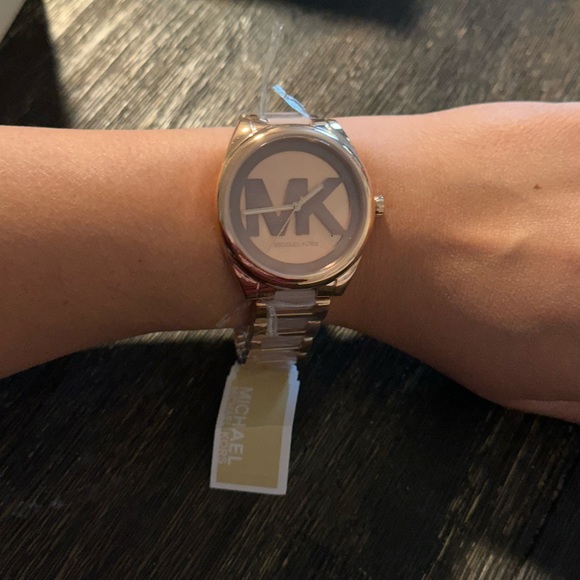 MK Janelle watch - Picture 6 of 11